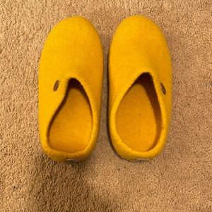 Womens yellow wool slippers
